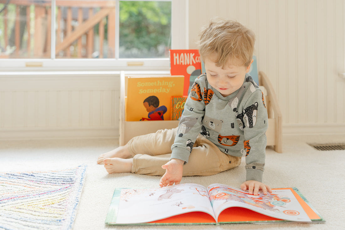 How to Set Up a Cozy Fall Reading Nook (and Get Toddlers to Put Books Back)