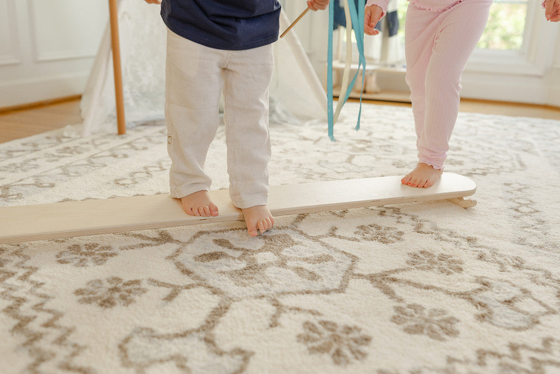 15 Indoor Movement Activities for Toddlers When It's Too Cold to Go Out